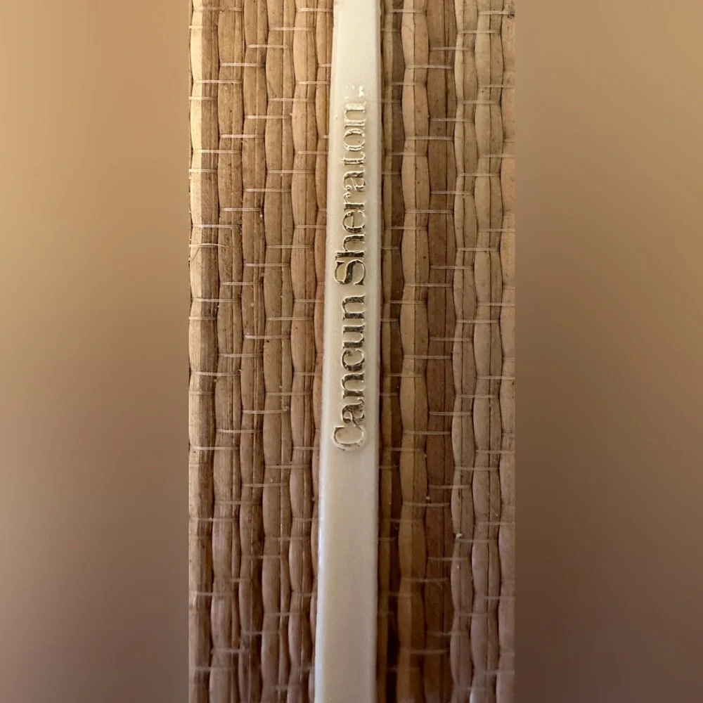 Cancun Sheraton, vintage swizzle stick drink cocktail stirrers set Of 4